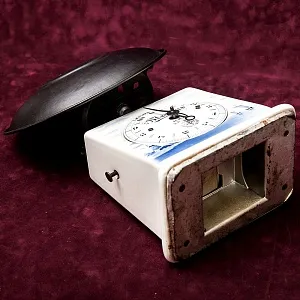 Кухонные Весы «Merkur» в Фарфоровом корпусе, D.R & G.M., Германия -1915 год.