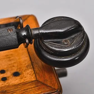 Антикварный Настольный Телефонный аппарат - Телефон «La Telephone Prive», Франция -1918 год.