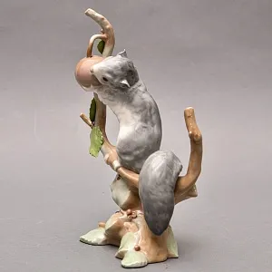 Коллекционная Фарфоровая статуэтка «Белка. Соня», Lladro / Лядро Испания.