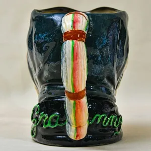 Авторский Фарфоровый Кувшин «Бабушка», Royal Doulton Англия, 1941 - 1955 годы.