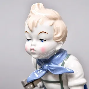 Парные Фарфоровые статуэтки «Дети. Мальчик и Девочка», Wagner & Apel Lippelsdorf Германия, 1949 - 1951 годы. 