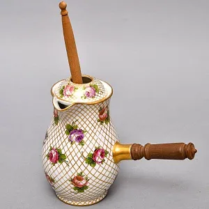 Фарфоровый Кувшин - Чайник для подачи горячего шоколада «Цветочная россыпь» с лопаткой, Франция.