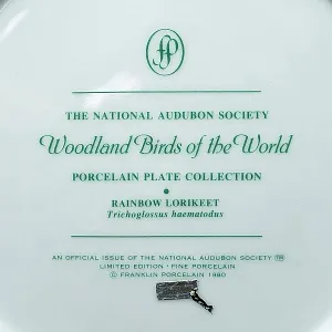 Коллекционная Тарелка - Блюдо «Попугай - Радужный Лорикет» Фарфор, Franklin Porcelain США -1980 год.