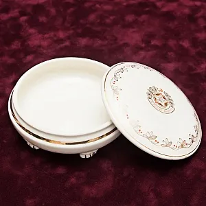 Редкость! Агитационная Подарочная Наградная Шкатулка «Первый разряд» Фаянс ЗиК Конаково, СССР -1958 год.