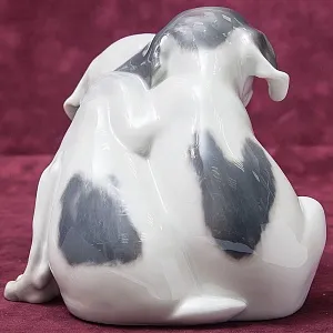 Фарфоровая Статуэтка Собаки - «Два щенка» ROYAL COPENHAGEN,  Дания 1969 -1974 года.