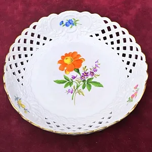 Сервировочная Тарелка - Блюдо - Сухарница «Мейсенский цветок», Фарфор MEISSEN, Германия.