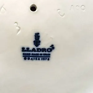 Коллекционная Фарфоровая статуэтка «Маленькая балерина в розовом» Lladro, Испания - 1978 год.