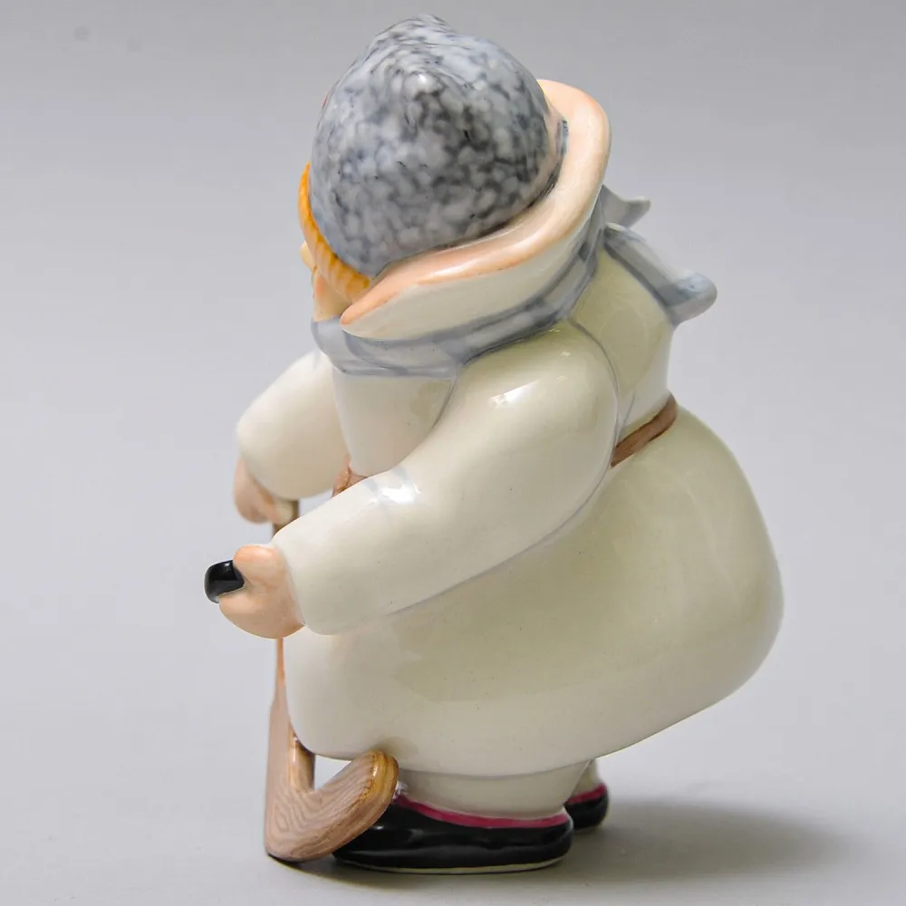 Авторская Коллекционная Фарфоровая Статуэтка «Хоккей моего детства», Россия.