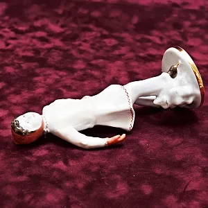 Фарфоровая Статуэтка «На катке», ЛФЗ СССР -1950-60 годы ХХ века.