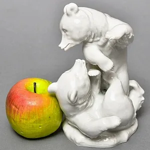 Редкая! Коллекционная Фарфоровая статуэтка «Два медведя», MEISSEN Германия - 1975 год.