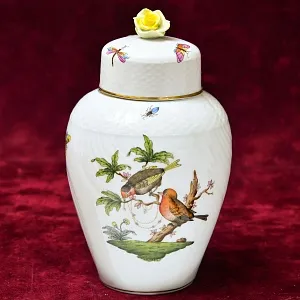 Коллекционая Фарфоровая Ваза с крышкой - Вазон ROTHSHILD BIRDS, Herend Венгрия, вторая половина ХХ века.