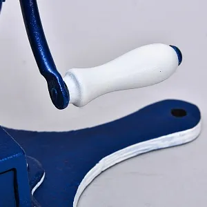 Антикварная Чугунная Ручная Механическая Кофемолка ELMA, Франция начало ХХ века.