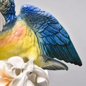Птица - Коллекционная Статуэтка «Сине-Желтый Какаду на ветке», фарфор Karl Ens Германия 50 гг. 