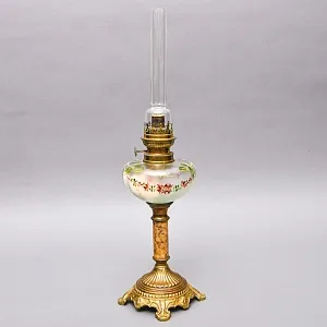 Антикварная  Керосиновая Лампа «Цветочная Гирлянда», Kosmos - Brenner, Франция начало ХХ века.