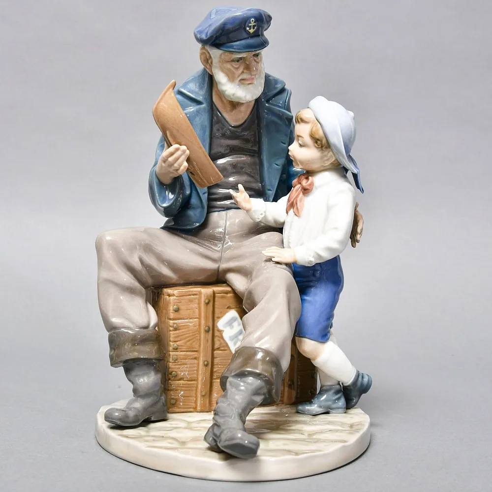 Коллекционная Фарфоровая статуэтка «Старый моряк и мальчик», Lladro Испания, 1984 - 2002 годы. 