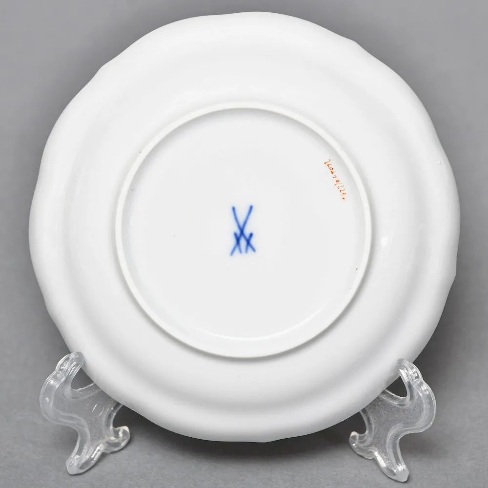 Классическая Кофейная пара и Десертная тарелка «Золотой Дракон», Фарфор MEISSEN, Германия. 