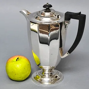 Винтажный Металлический Кофейник - Чайник на 1,5 л. Silverplate, SHEFFIELD Англия.