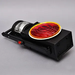 Большой Винтажный Железнодорожный Сигнальный Вагонный Фонарь, СССР - 1977 год.