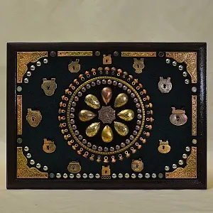 Настенное Коллекционное Панно - Картина "Старинные Латунные замки и накладки" . Россия конец XIX  начало ХХ века.