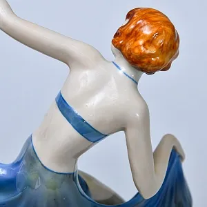 Коллекционная Фарфоровая Статуэтка «Танцовщица в синем», GEROLD Porzellan Германия - 1979 год.