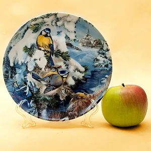 Коллекционная Тарелка «Синички в еловых ветках» Фарфор, Hutschenreuther, Германия -1992 год.