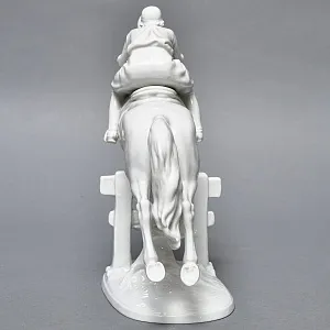 Коллекционная Фарфоровая статуэтка «Наездница. Женский Конкур», ROSENTHAL Германия, 1938 - 1948 годы.