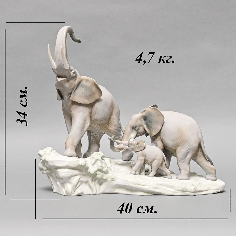 Редкая Коллекционная Фарфоровая Статуэтка «Слоны - Семья», Lladro, Испания -1977 год.
