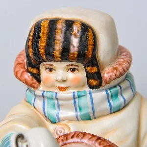 Авторская Коллекционная Фарфоровая Статуэтка «Первые Коньки», Россия.