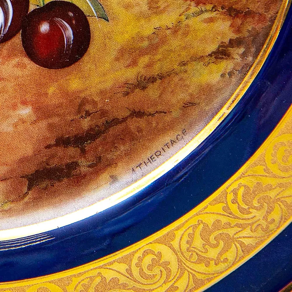 Коллекционная Тарелка «Ягодный Летний Букет» Фарфор, Лимож (Limoges) Франция, середина ХХ века.