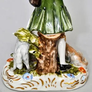 Коллекционные Парные Фарфоровые статуэтки «Пастух и Пастушка. Игра на волынке», Karl Klette Германия.