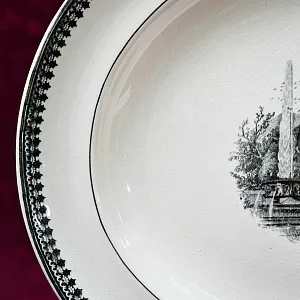 Старинное Большое Фарфоровое Блюдо - Тарелка «Сервиз Старого аббатства», Villeroy&Boch Германия,  1890 - 1920 годы.