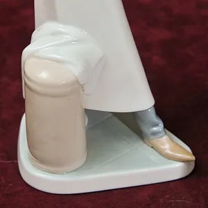 Большая Коллекционная Фарфоровая статуэтка «Земский доктор», Lladro Испания 1969 год.