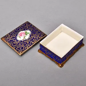 Коллекционная Фарфоровая шкатулка «Бургундия», KAISER Германия, 1956 - 1960 годы.