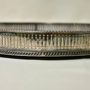 Винтажный Овальный Поднос с бортиком, Мелталл Silverplate, SHEFFIELD Англия.