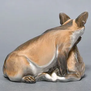 Коллекционная Фарфоровая статуэтка «Лиса с лисятами», Royal Copenhagen Дания - 1963 год. 