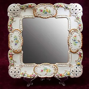 Настенное Фарфоровое Зеркало 37,5 см. х 36 см. LINDNER Kups Bavaria, Германия 60гг.
