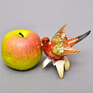  Коллекционная Фарфоровая статуэтка «Птица. Астрильд тигровый», Hutschenreuther Германия.