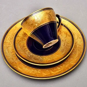 Винтажная Чайная пара + Тарелка (Тройка) «Золотые узоры», Фарфор LINDNER Kups Bavaria, Германия.