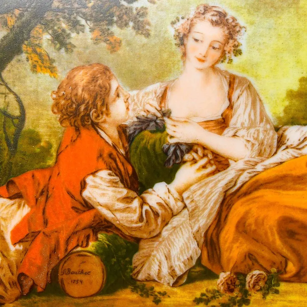 Винтажная Фарфоровая Шкатулка «Свидание в саду», Франция - первая половина ХХ века.