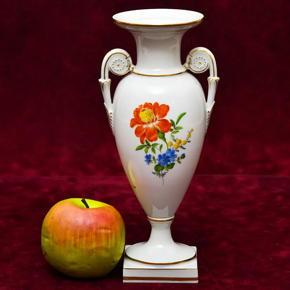 Коллекционная Фарфоровая Ваза «Цветочный Букет», MEISSEN Германия, середина ХХ века.