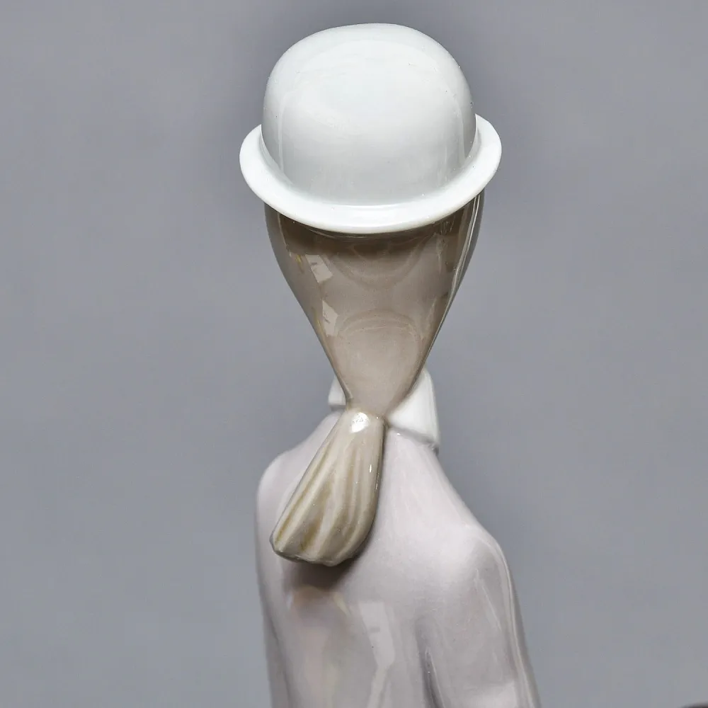 Коллекционная Фарфоровая статуэтка «Прекрасная наездница», Lladro Испания, 1984 - 1989 годы.