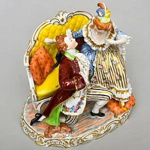 Коллекционная Фарфоровая статуэтка «Признание в любви», SP Dresden Германия.