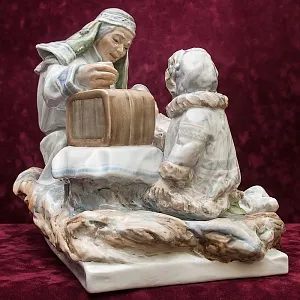 Большая Коллекционная Фарфоровая статуэтка «Дальний Север», Россия ДФЗ Дулево.