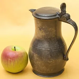 Антикварный Классический Оловянный Кувшин - Кофейник на 1,2 литра. Бельгия,  ХIХ век.