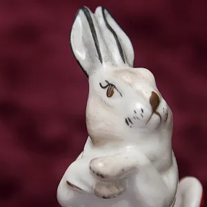 Коллекционная Фарфоровая статуэтка «Заяц с мухоморами», СССР Полонне ЗХК, 50-е гг. 