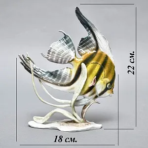 Коллекционная статуэтка «РЫБКА. Плывущая Скалярия», Фарфор ROSENTHAL Германия - 1938 год.