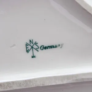 Антикварная Фарфоровая Статуэтка «БЕЛЫЕ МЕДВЕДИ», Karl Ens / Карл Энс, первая половина ХХ века.