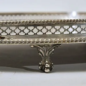 Винтажный Овальный Поднос с бортиком, Silverplated, SHEFFIELD Англия.