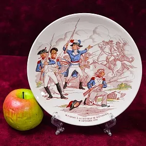 Антикварная Тарелка «Карно в битве при Ваттиньи», Фаянс Sarreguemines, Франция 1875 -1900 гг.