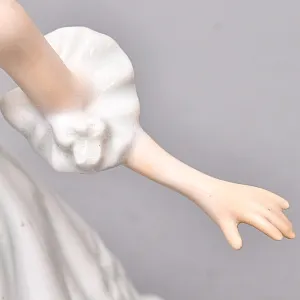 Большая Коллекционная Фарфоровая статуэтка «Танцовщица», ВАЛЕНДОРФ - WALLENDORF  Германия.